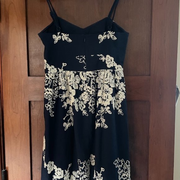 Navy and cream embroidered dress - Picture 2 of 2